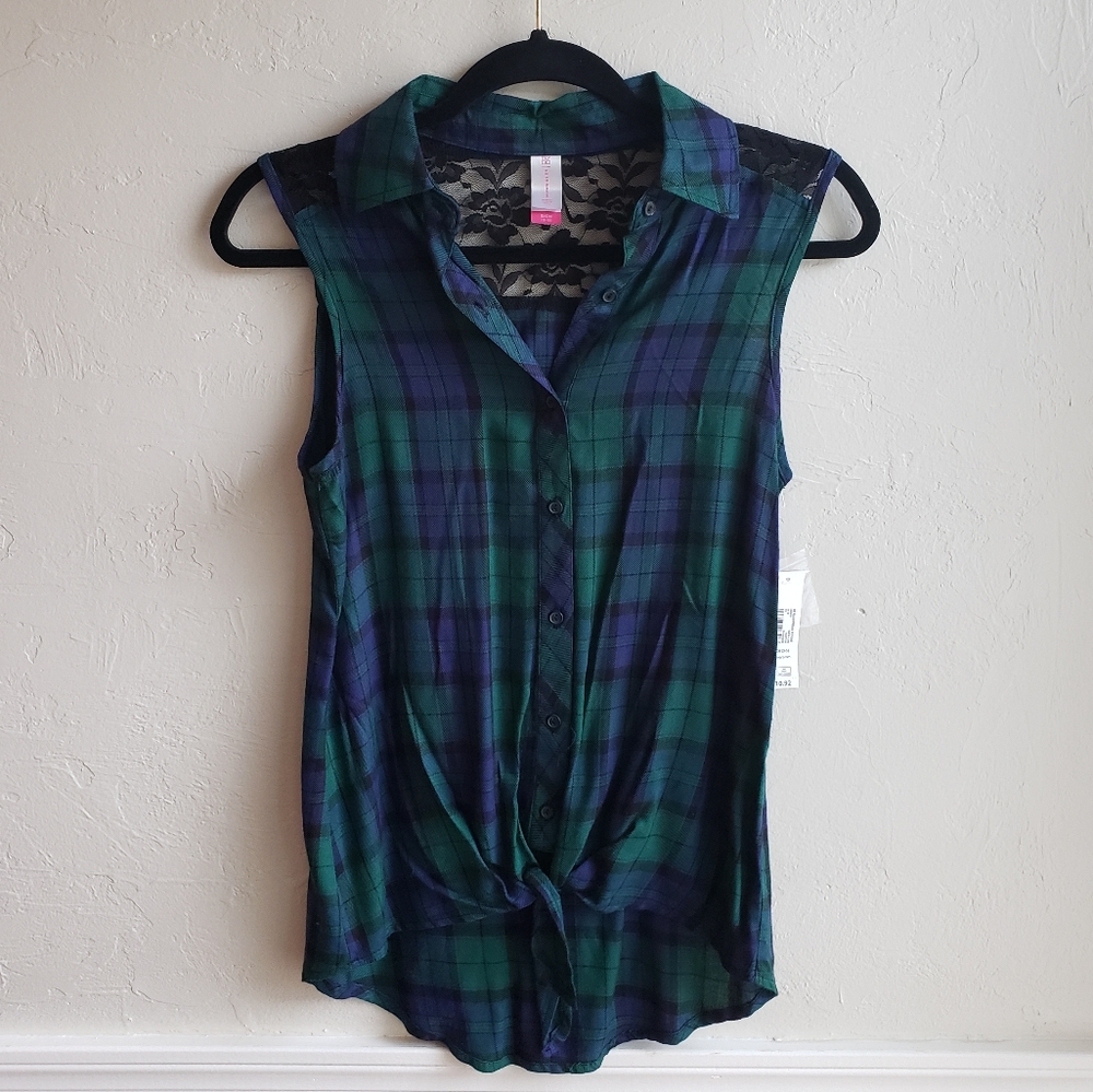 No Boundaries Flannel Tank